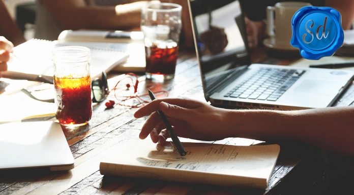 ¨Nuestro homenaje a los maestros bibliotecarios¨