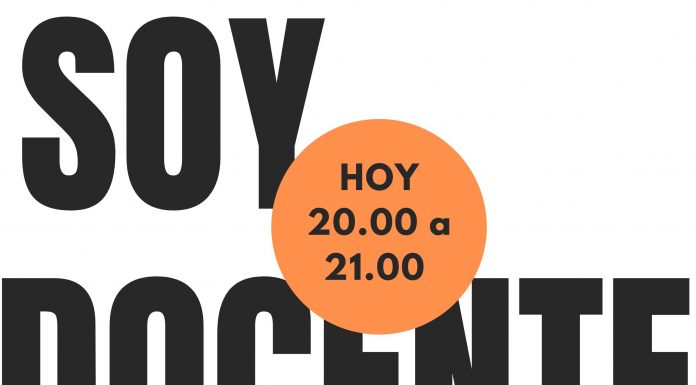 Soy Docente en la radio.